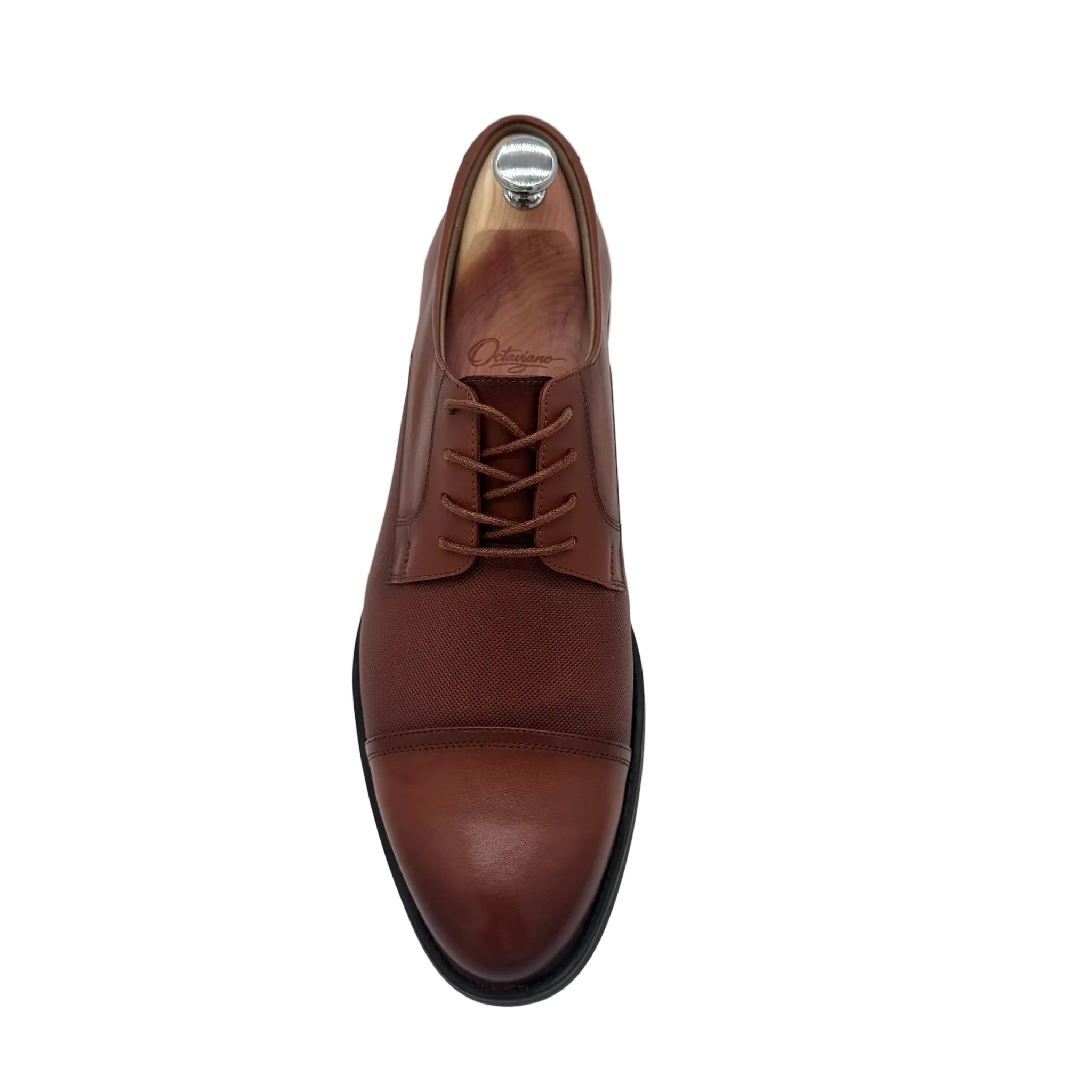 Cedar shoe trees