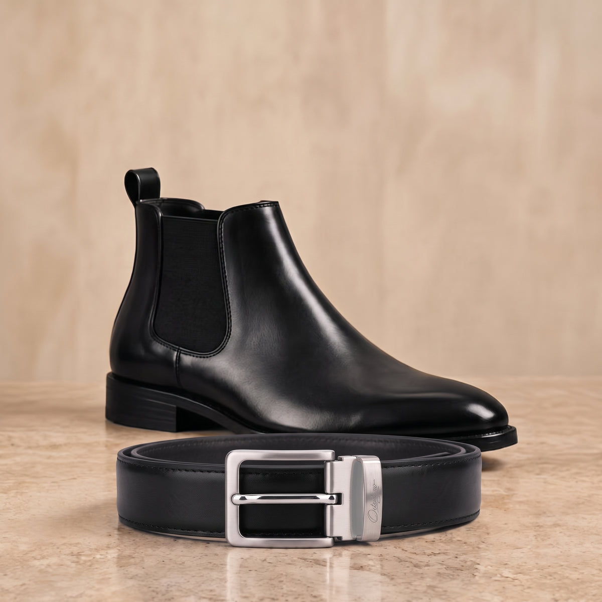 Chelsea Boot Vittorio in Schwarz mit passendem Ledergürtel Vittorio